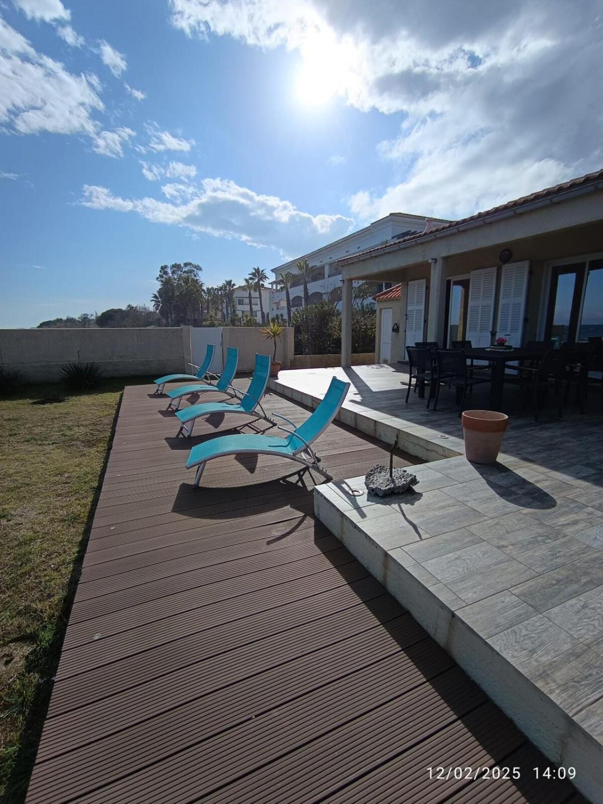 Bord de mer, pieds dans l'eau, vue panoramique Villa San-Nicolao Eksteriør billede